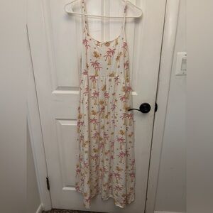 Tropical Print Maxi Dress